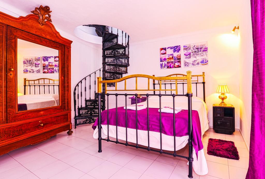 Casa Rosmaninho Hotel Mertola Bilik gambar