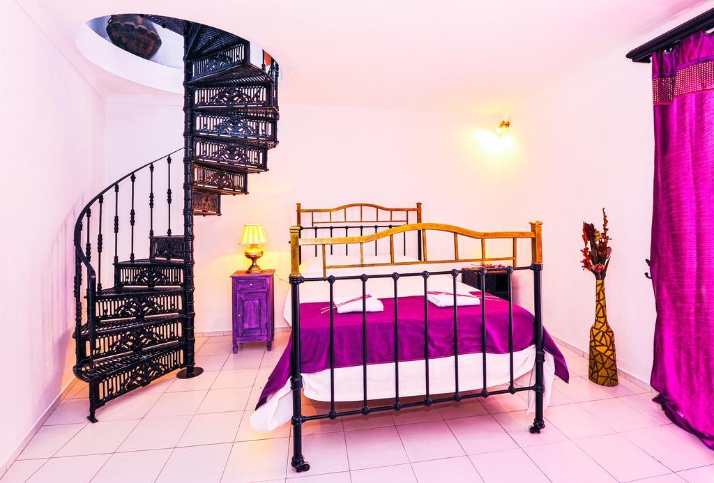 Casa Rosmaninho Hotel Mertola Bilik gambar